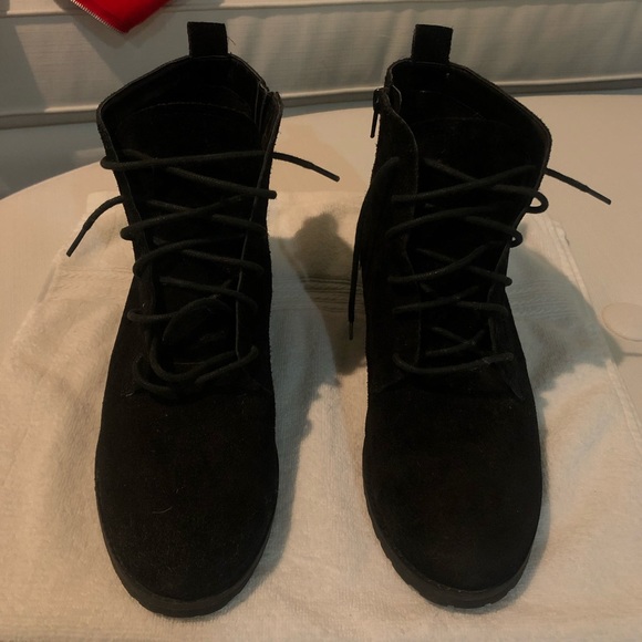 HALF OFF BOOTS - Picture 3 of 7